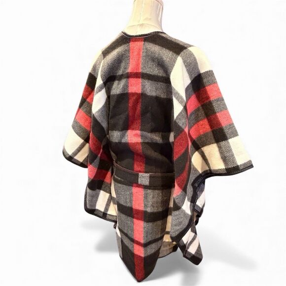 Anne Klein Plaid Belted Ruana Wrap One Size Red Black Gray Oversized Cape Shawl - Picture 2 of 7